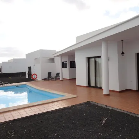Villa Blancas *
