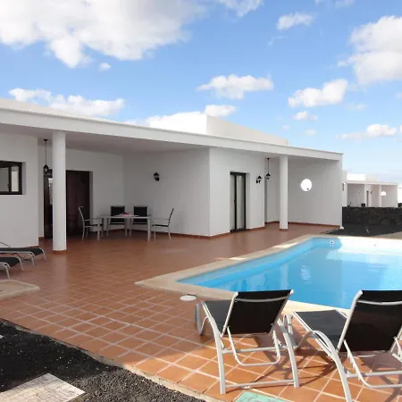 Villa Blancas